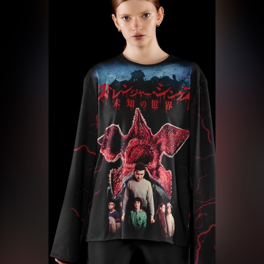 Blackmilk Clothing x Stranger Things The Party LS Oversized BFT